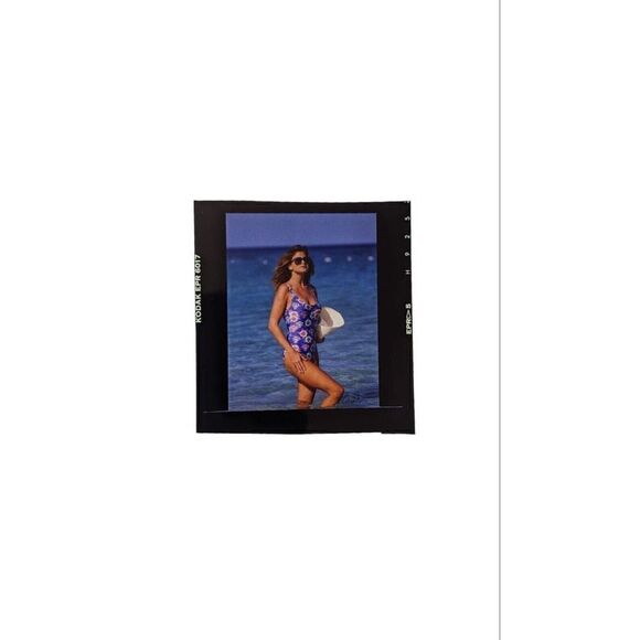 Kathy Ireland‎ Photo Slide Swimsuit Model Catalog Production Picture (F3) - Picture 1 of 1